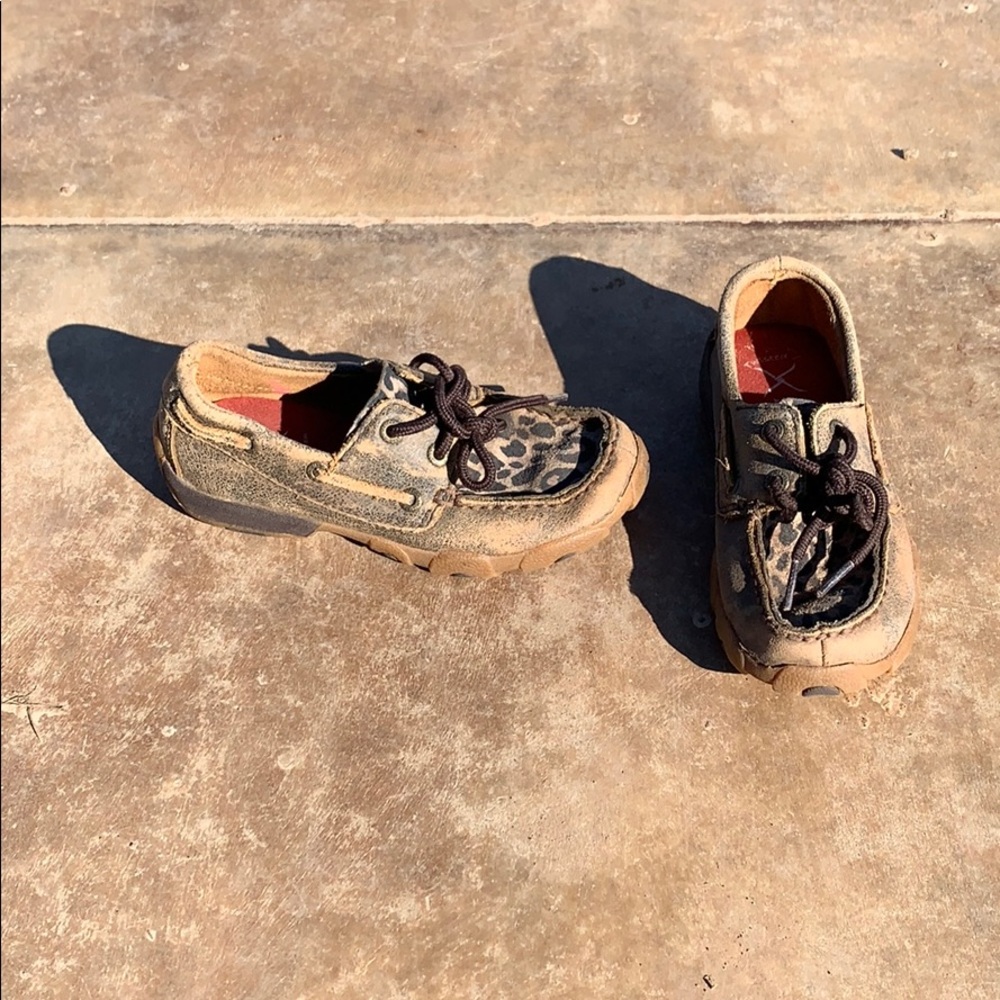 Girls twisted x leather shoes